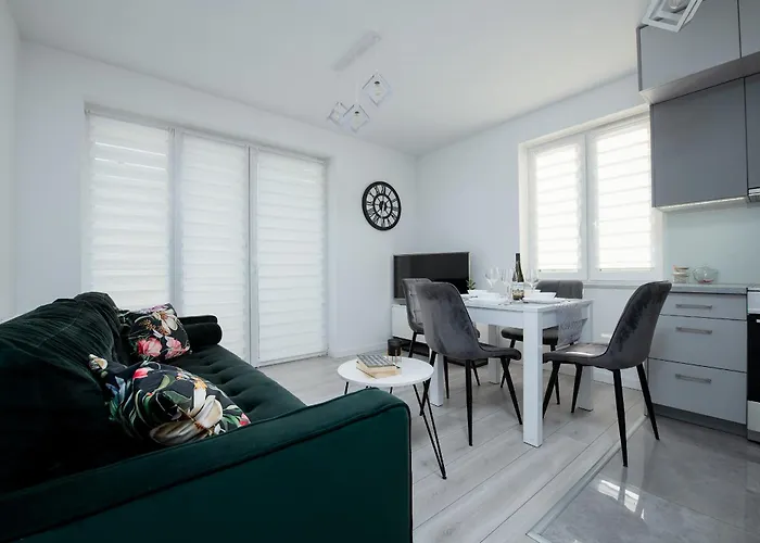 Poznan Karpia Apartment - Parking, Balcony - By Rentujemy